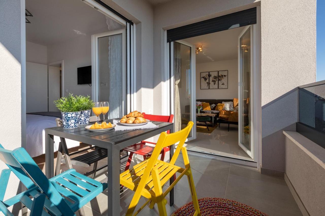 Sunny Island Apartment Trogir Ngoại thất bức ảnh