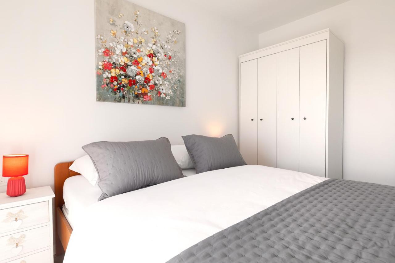 Sunny Island Apartment Trogir Ngoại thất bức ảnh