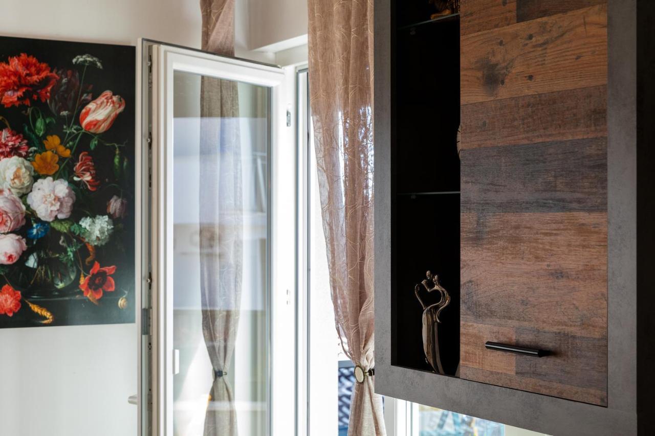 Sunny Island Apartment Trogir Ngoại thất bức ảnh
